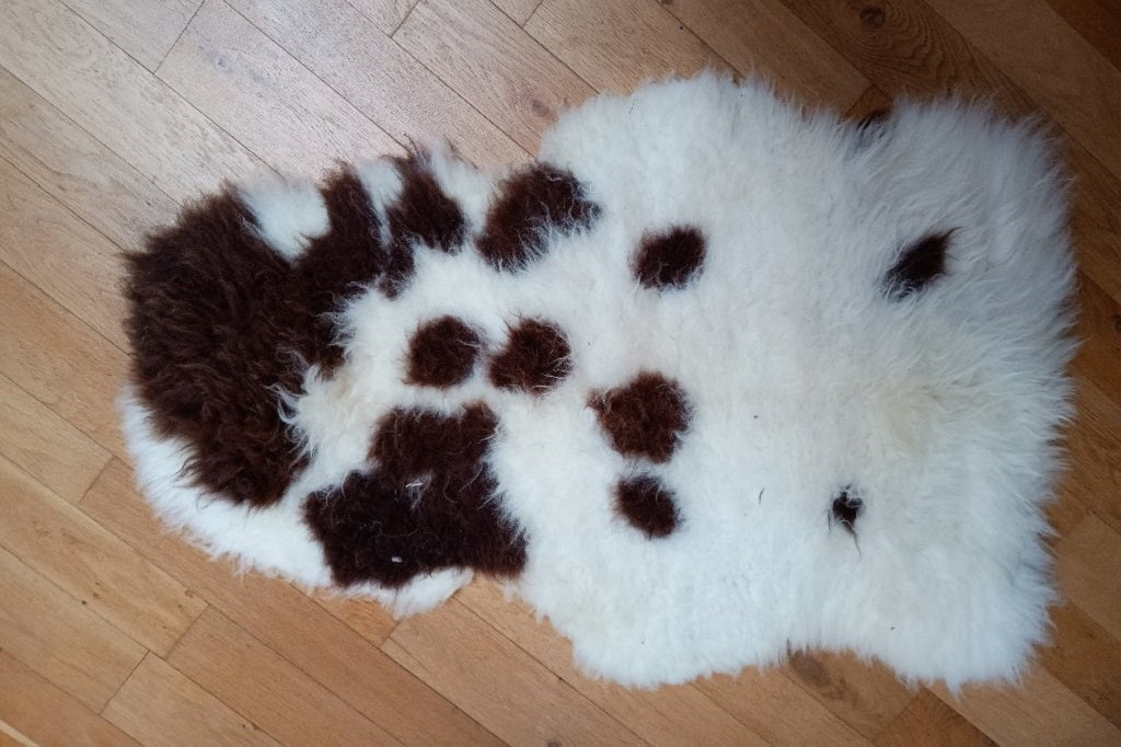 Sheepskin rug - Jacob rare breed 1